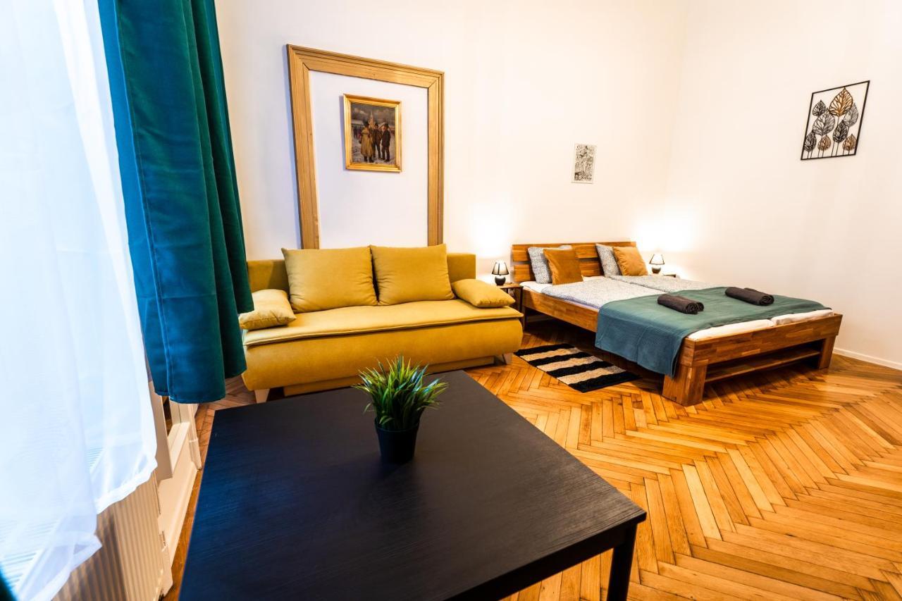 Palace Quarter Suite บูดาเปสต์ ภายนอก รูปภาพ